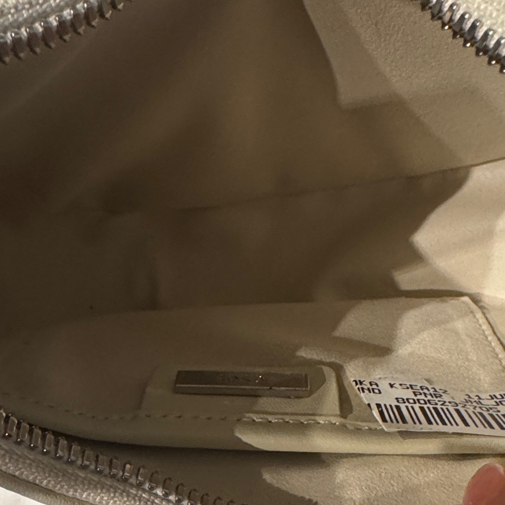 OSOI mini Toni hobo bag - Cream - Picture 5 of 7